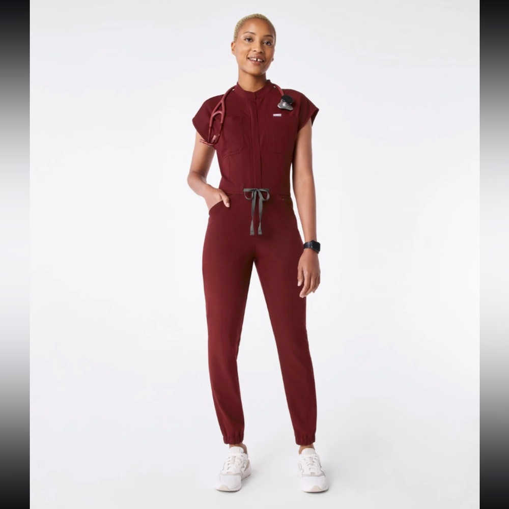 Figs Rafaela Cargo Scrub Jumpsuit - Burgundy - Size XXS Only worn once
